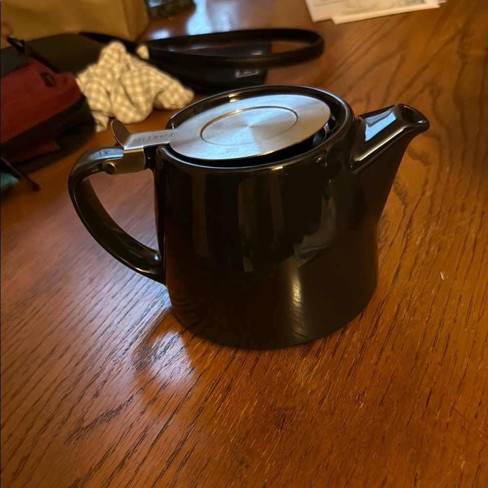 FORLIFE Black Teapot with Stainless Steel Lid